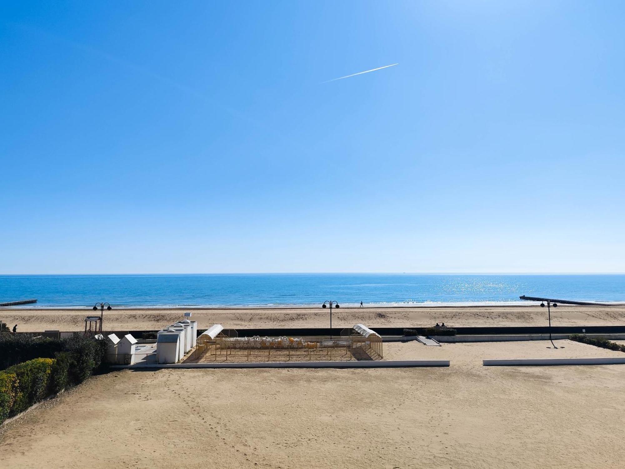 Puerto Del Sol Fronte Mare Apartment Lido di Jesolo Ngoại thất bức ảnh